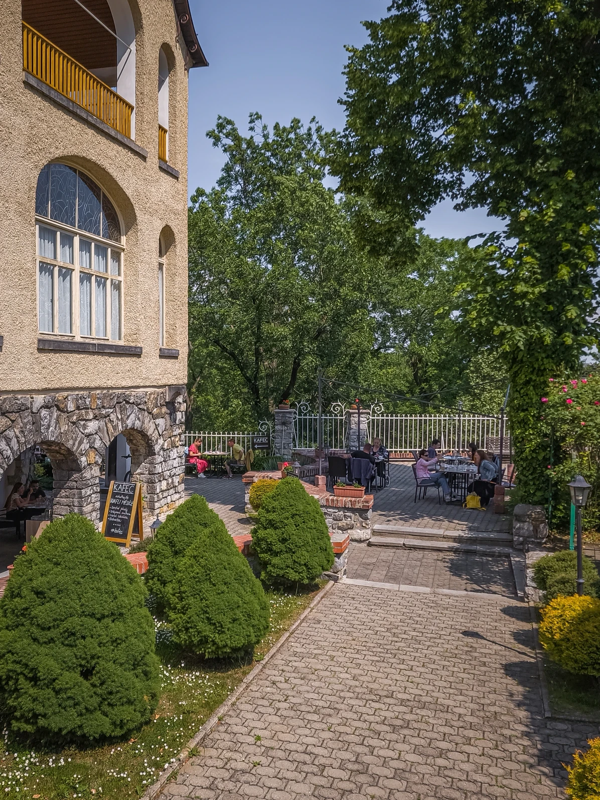 kafec-vyborna-kava-olomouc-kam-na-snidani-olomouc.webp