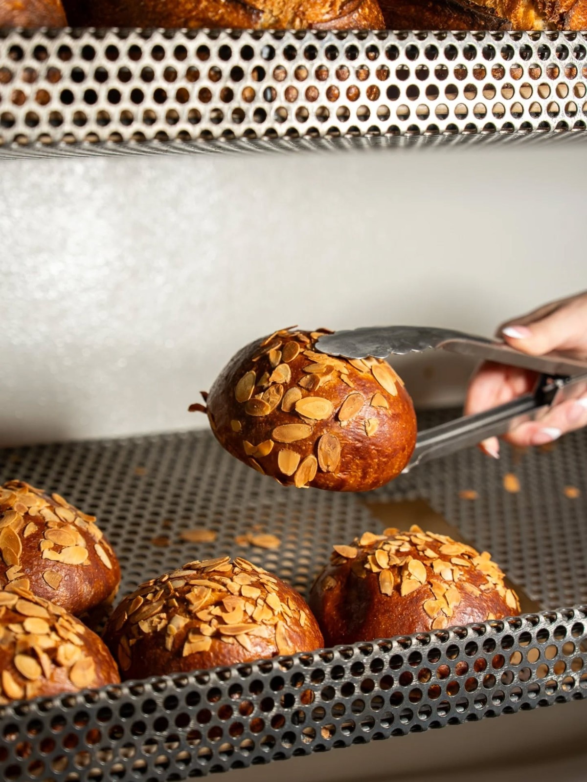 bakery_kamzajitolomouc_longstoryshort.jpg