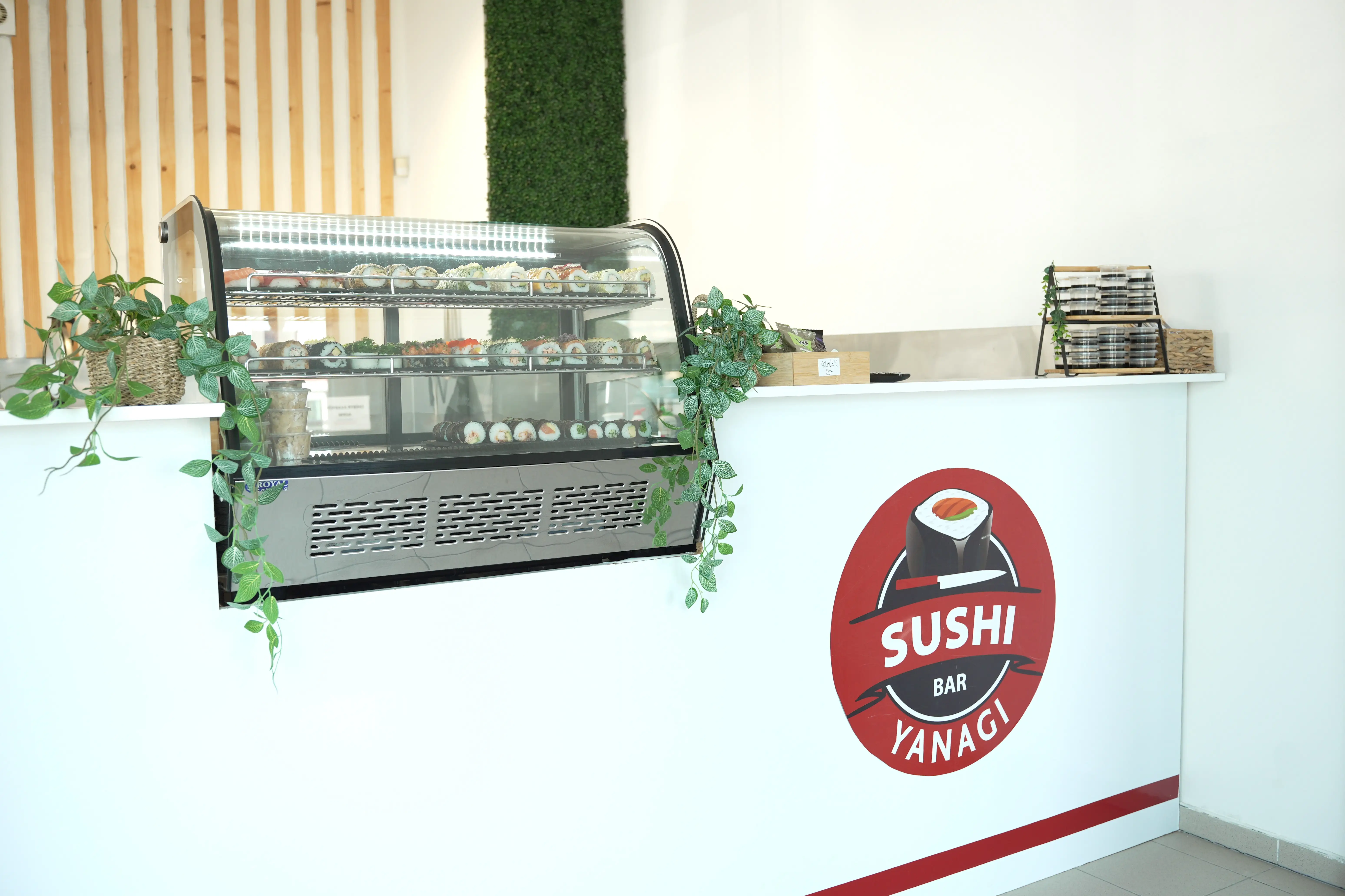 sushi-bar-yanagi-kam-zajit-olomouc.webp