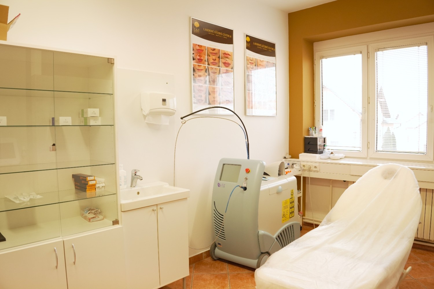 kozni-klinika-kamzajit-olomouc-LLC-clinic.JPG