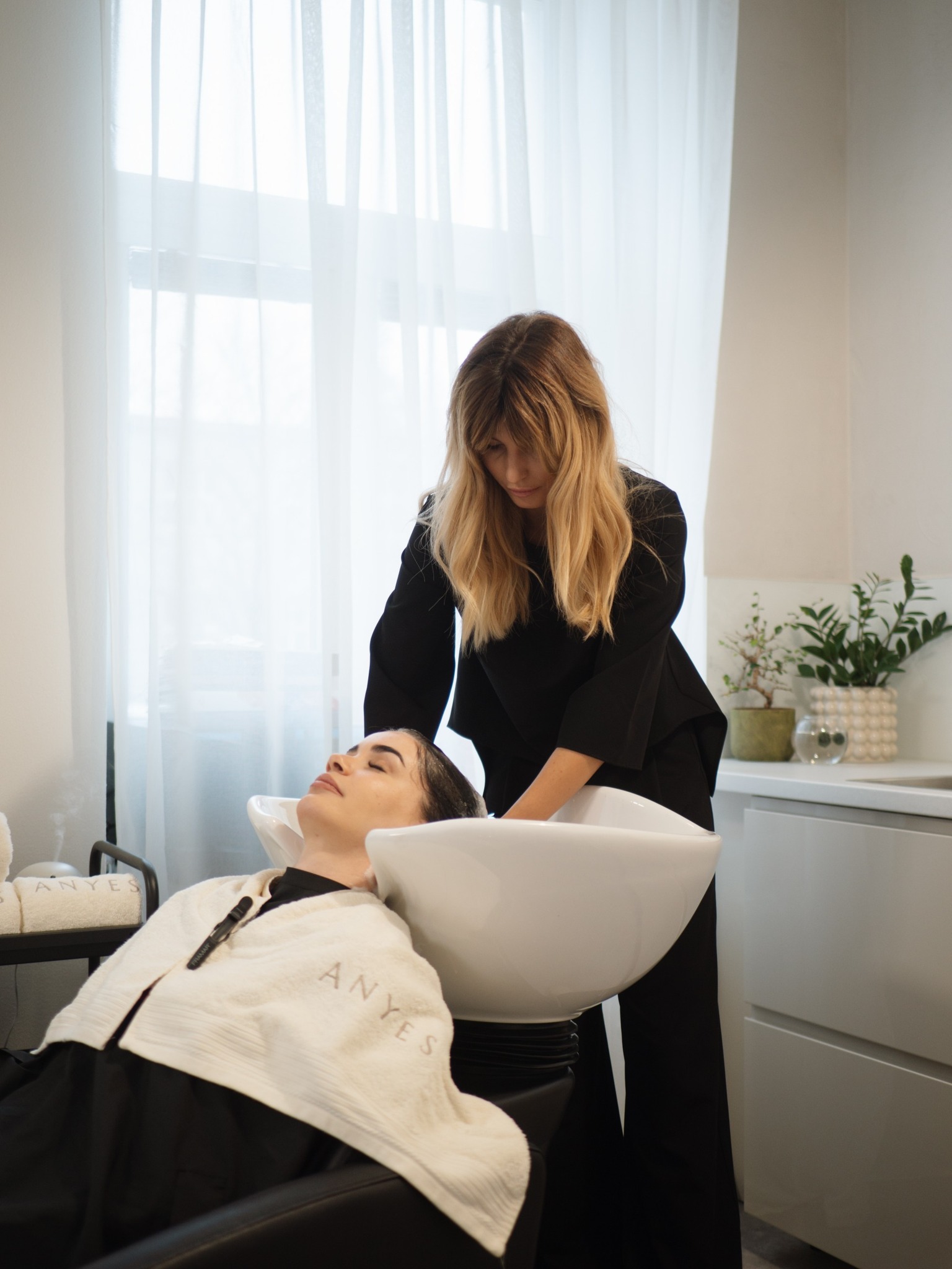 anyes-hair-atelier-kadernictvi-olomouc-5.jpg